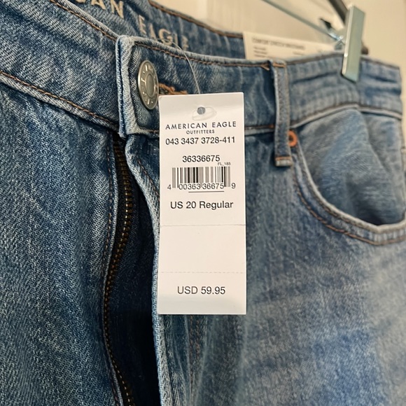 NWT American Eagle 90s Flare Jeans - Picture 5 of 8